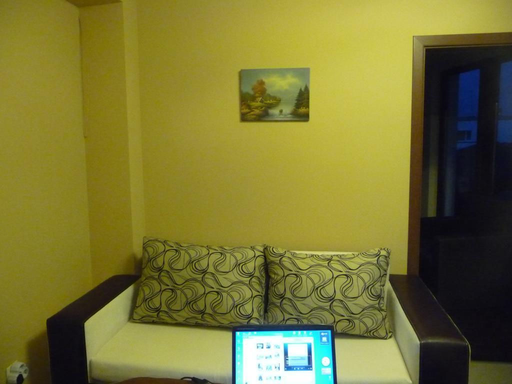 Guest House Camellia Berkovica Kültér fotó