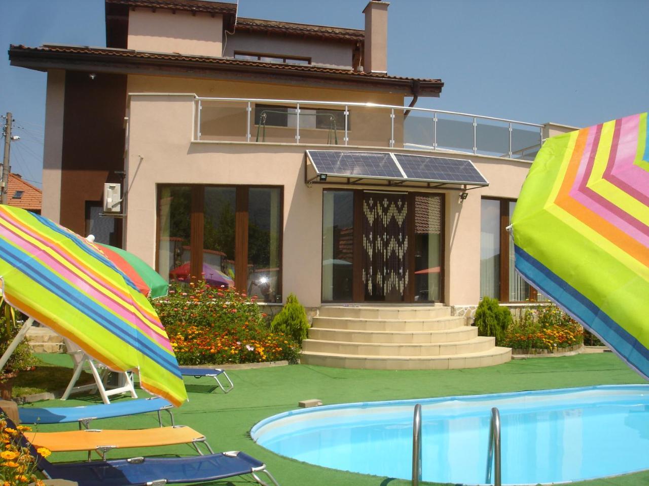 Guest House Camellia Berkovica Kültér fotó